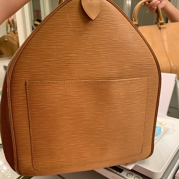 Authentic Louis Vuitton epi Kepall 55 - Picture 6 of 8